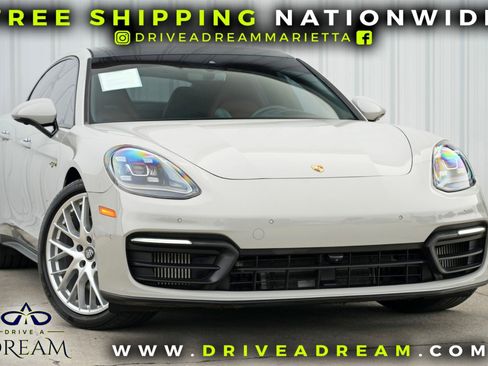Used 2021 Porsche Panamera 4S image 2