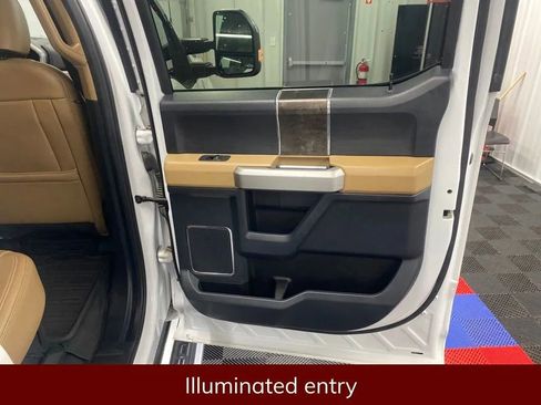 Used 2022 Ford F250 Lariat w/ Lariat Ultimate Package image 12