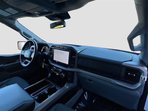 Used 2024 Ford F150 XLT w/ Mobile Office Package image 27
