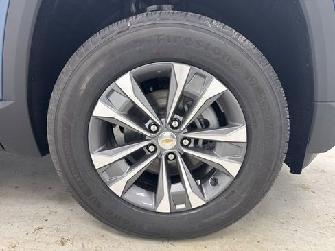 New 2026 Chevrolet Equinox LT w/ Convenience Package II image 32