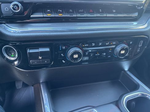 Used 2023 Chevrolet Silverado 1500 High Country w/ High Country Premium Package image 25