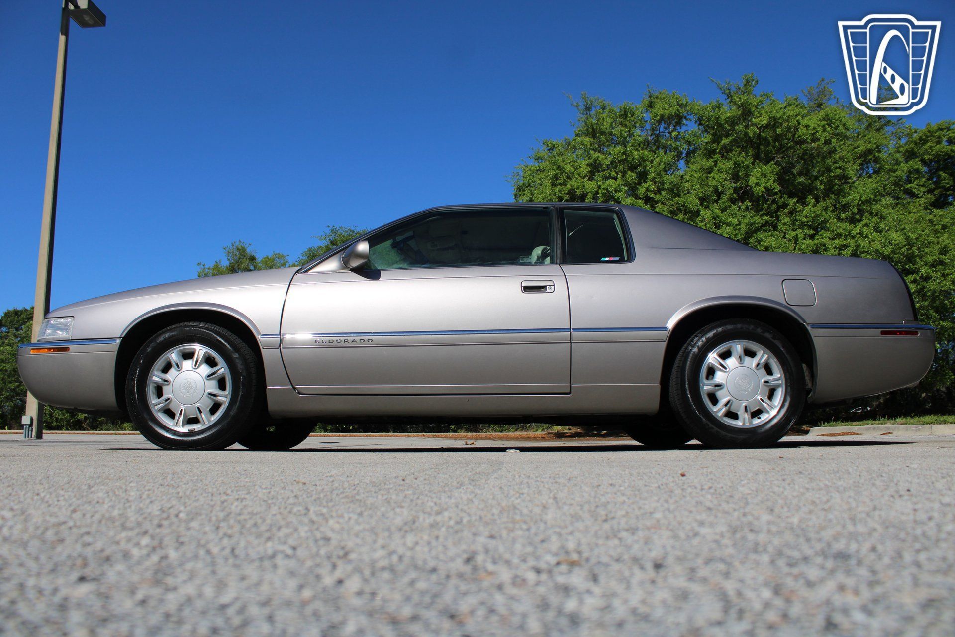 Used 1996 Cadillac Eldorado FWD image 18