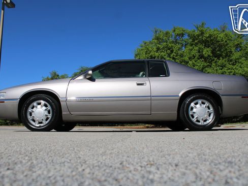 Used 1996 Cadillac Eldorado image 18