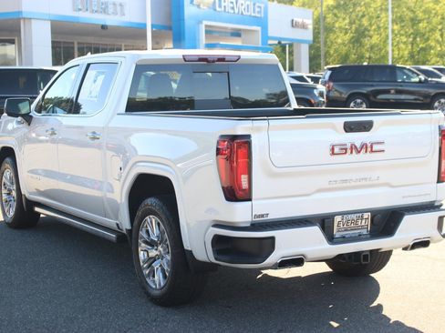 Used 2025 GMC Sierra 1500 Denali w/ Technology Package AWD/4WD image 5