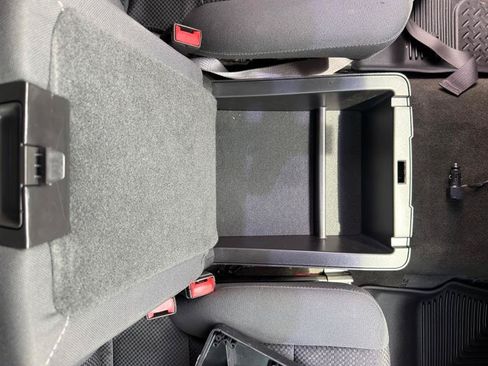 Used 2018 Chevrolet Silverado 1500 LT w/ Texas Edition RWD image 14