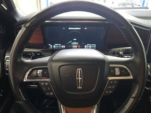 Used 2020 Lincoln Navigator Reserve w/ Equipment Group 208A Reserve AWD/4WD image 32