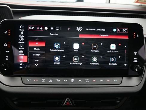 Used 2025 Dodge Charger R/T w/ Sun & Sound Package image 23