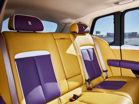 Used 2025 Rolls-Royce Cullinan image 49