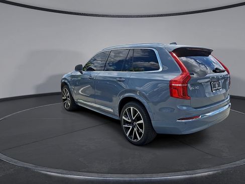 Used 2023 Volvo XC90 B6 Plus AWD/4WD image 28