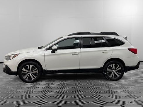 Used 2019 Subaru Outback 2.5i Limited image 2