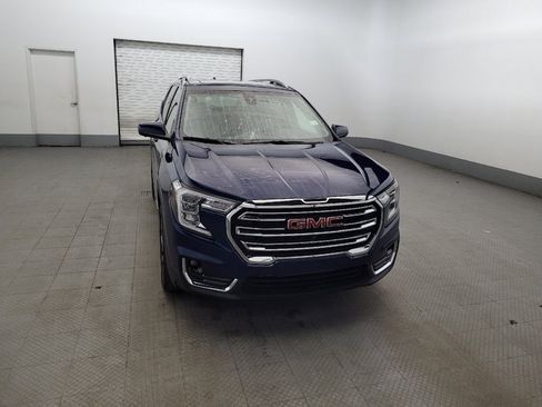 Used 2023 GMC Terrain SLT w/ Tech Package AWD/4WD image 14