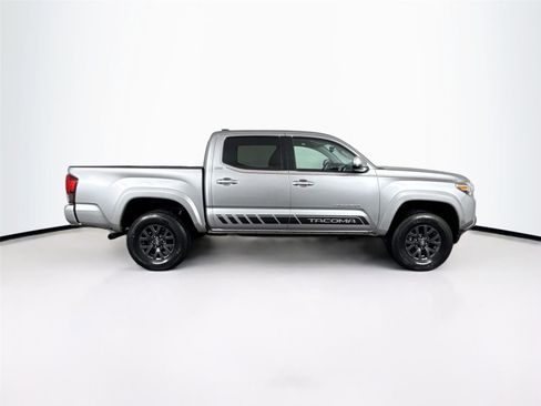 Certified 2023 Toyota Tacoma SR5 image 5