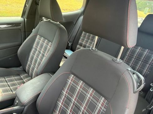 Used 2012 Volkswagen GTI Autobahn FWD image 11
