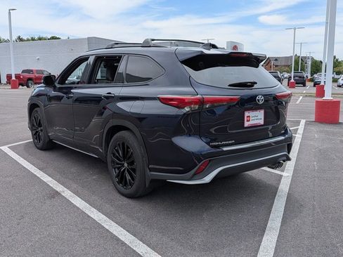 Used 2023 Toyota Highlander XSE FWD image 7