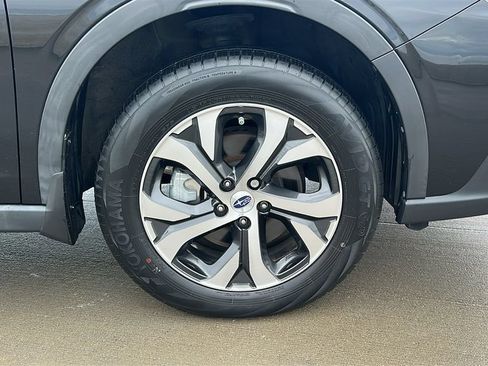 Used 2022 Subaru Outback Touring XT AWD/4WD image 16