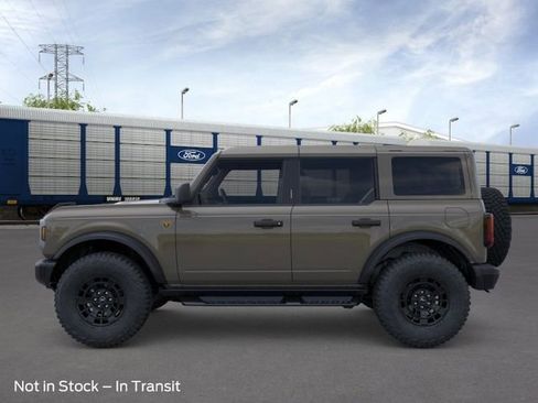 New 2026 Ford Bronco Badlands AWD/4WD image 3