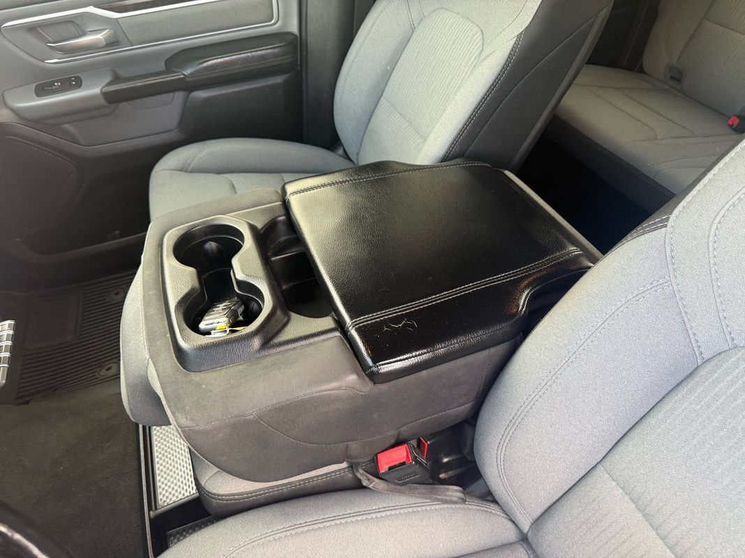 Used 2022 RAM 1500 Big Horn AWD/4WD image 22