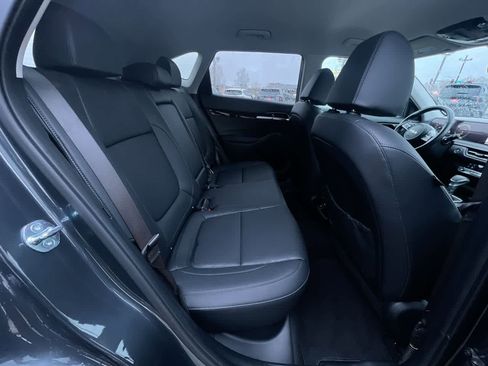 Certified 2025 Kia Seltos EX image 24