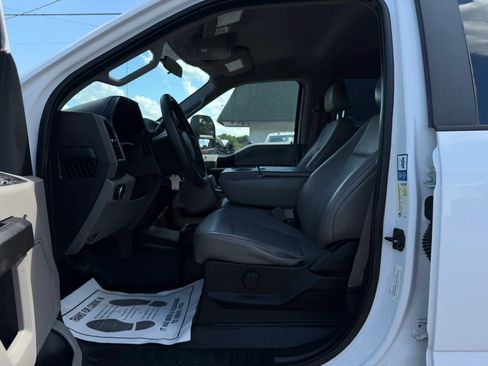 Used 2018 Ford F250 XL w/ Power Equipment Group AWD/4WD image 17