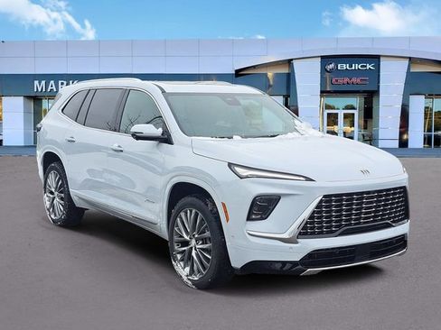 New 2026 Buick Enclave Avenir w/ Super Cruise Package image 3