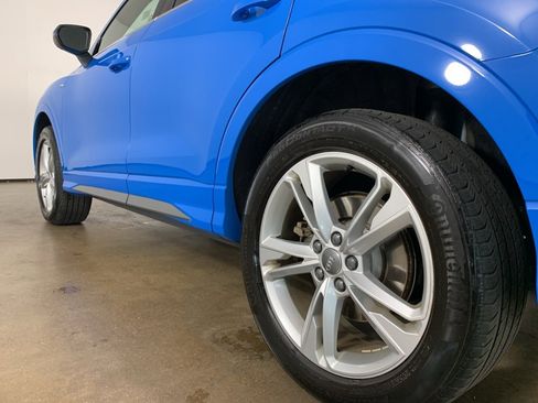 Used 2020 Audi Q3 2.0T Prestige w/ Prestige Package image 33