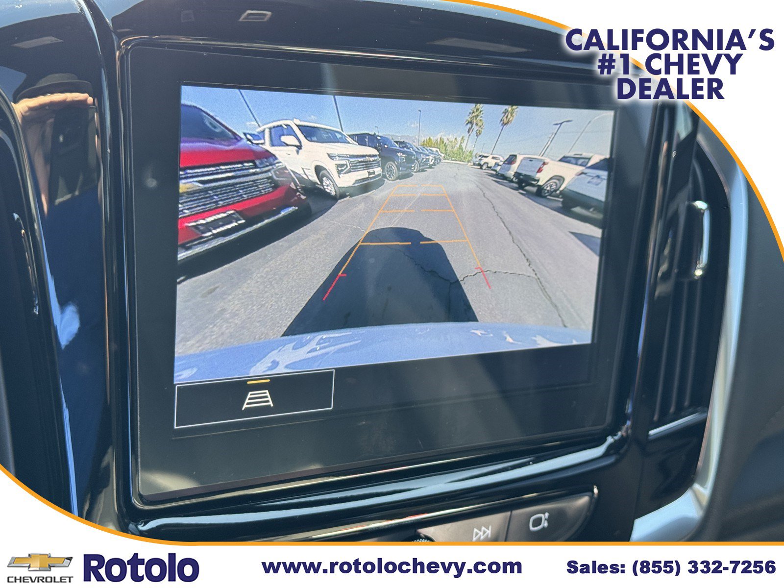 Used 2023 Chevrolet Traverse LT FWD image 21