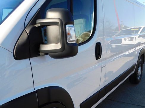 Used 2024 RAM ProMaster 3500 w/ Convenience Group image 11