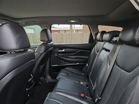 Used 2020 Hyundai Santa Fe Limited image 16