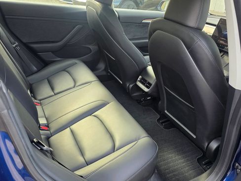Used 2023 Tesla Model 3 Standard Range RWD image 14