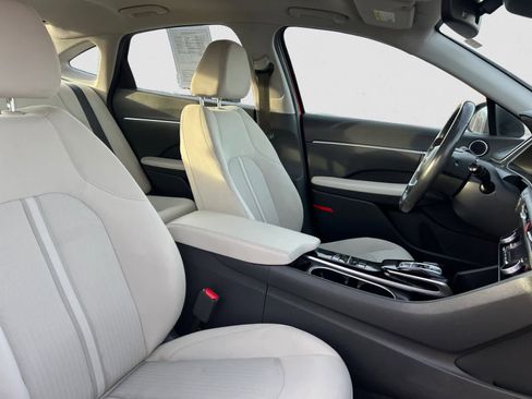 Used 2022 Hyundai Sonata SEL w/ Convenience Package image 13