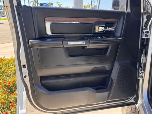Used 2017 RAM 2500 Laramie image 15