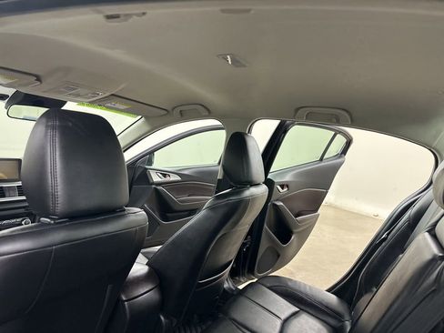 Used 2017 MAZDA MAZDA3 Touring image 27