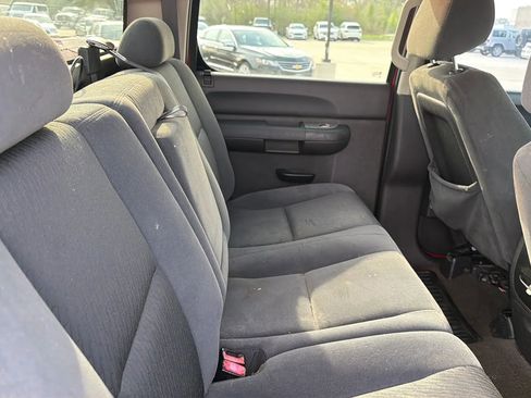 Used 2008 Chevrolet Silverado 1500 LT w/ Towing Package image 65