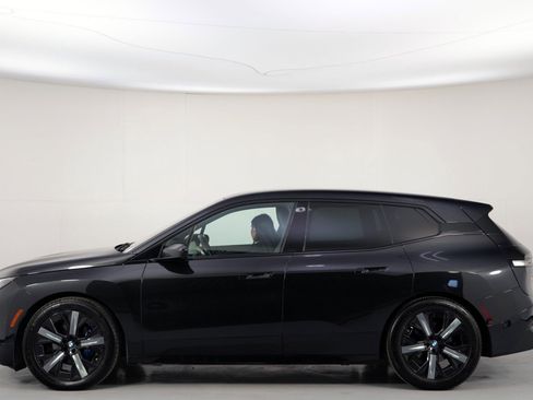 Used 2023 BMW iX M60 w/ Executive Package image 51