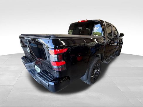 Used 2023 Nissan Frontier SV w/ Midnight Edition Package AWD/4WD image 5