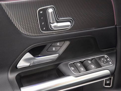 Used 2023 Mercedes-Benz GLA 250 GLA 250 image 21