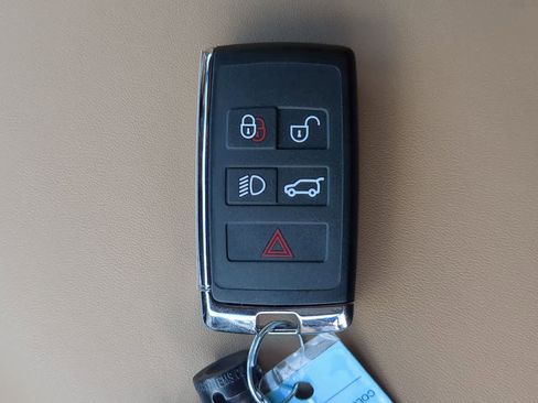 New 2026 Land Rover Range Rover SE AWD/4WD image 38
