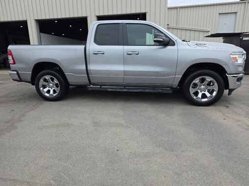 Used 2022 RAM 1500 Big Horn AWD/4WD image 4