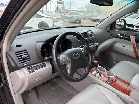 Used 2008 Toyota Highlander Limited image 33
