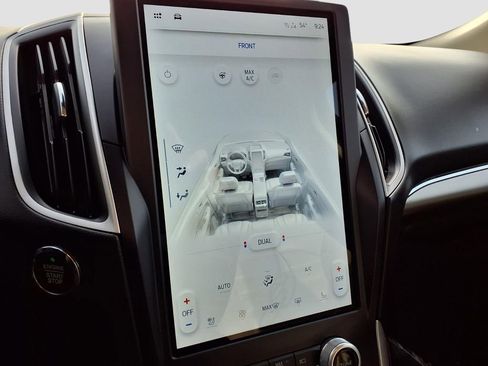 Used 2022 Ford Edge SEL w/ Convenience Package image 15