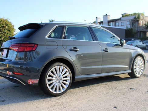 Used 2017 Audi A3 e-tron Premium Plus w/ Technology Package image 5