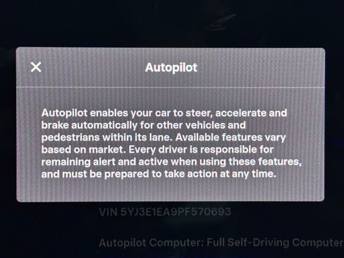 Used 2023 Tesla Model 3 Standard Range RWD image 42