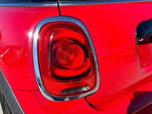 Used 2019 MINI Cooper S image 38