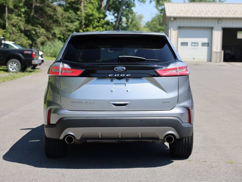 Used 2022 Ford Edge Titanium w/ Equipment Group 301A AWD/4WD image 5