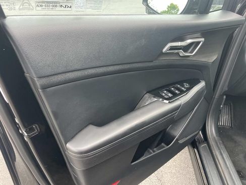 Used 2023 Kia Sportage X-Line AWD/4WD image 18