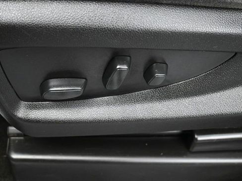 Used 2018 Chevrolet Silverado 1500 LT image 11