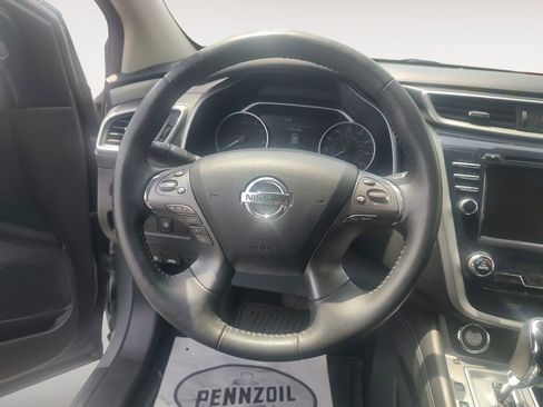 Used 2022 Nissan Murano SV w/ SV Midnight Edition Package AWD/4WD image 12