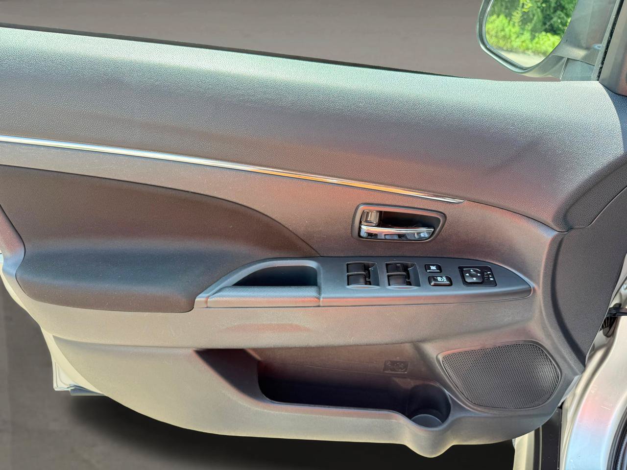 Used 2022 Mitsubishi Outlander Sport ES FWD image 16