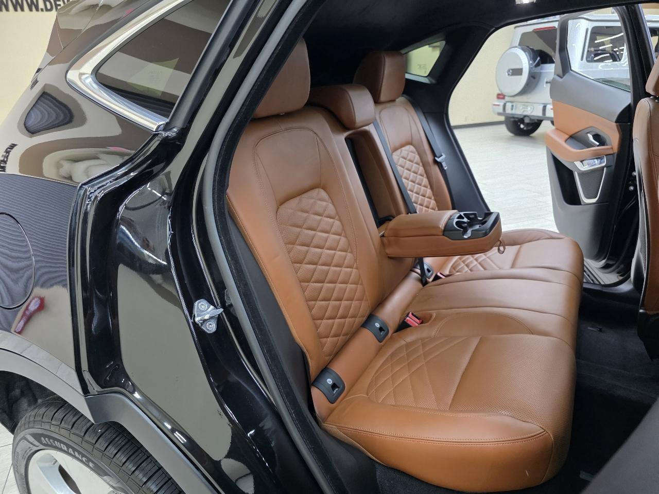 Used 2018 Jaguar E-PACE SE AWD/4WD image 24
