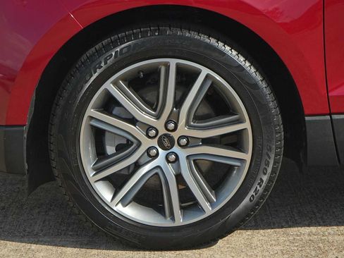 Used 2023 Ford Edge Titanium AWD/4WD image 7